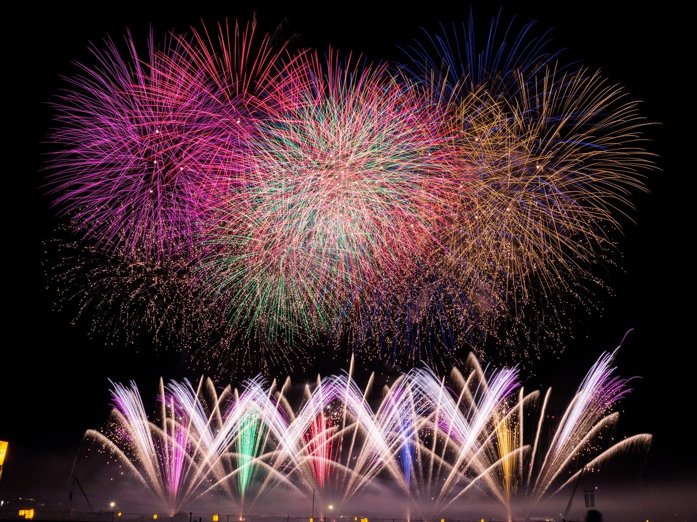 気になる異性と花火大会に行く方法